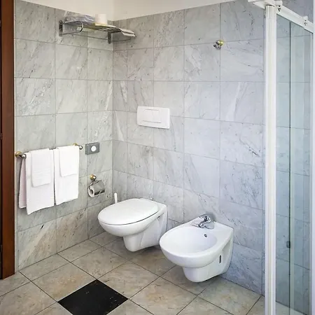 Policreti Hotel Castello dʼAviano