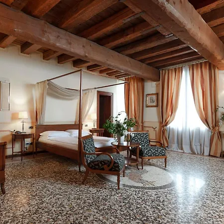 Policreti 4* 카스텔로 다비아노