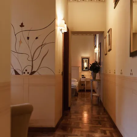 Hotel Policreti 4*