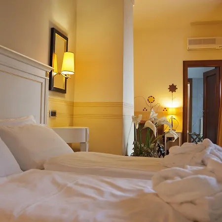 Policreti Castello dʼAviano