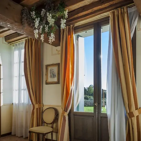 Policreti Hotel Castello dʼAviano