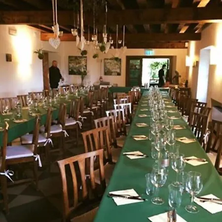 Policreti Castello dʼAviano