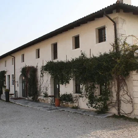Policreti 4* Castello dʼAviano