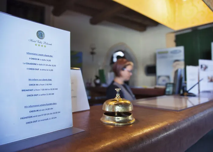 Policreti فندق 4*